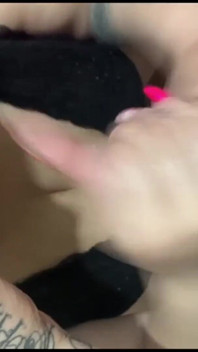 Pipe sur un mec coquin avec soumission tantrique
