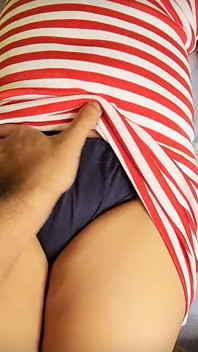 Nevlastní sestry sexy kamarádka Riya přišla do mého domu, její velká prsa mi dala boner
