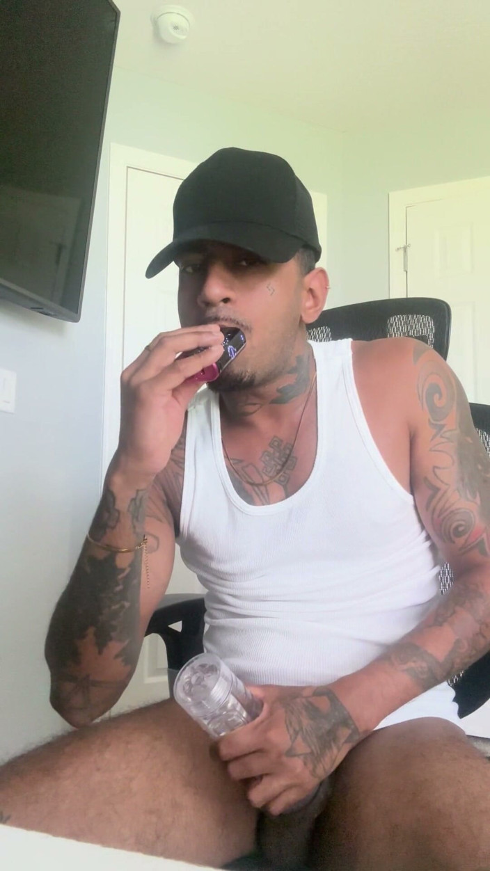 Nando Sinz: Menggunakan fleshlight dan nutting yang jelas - Nando Sinz