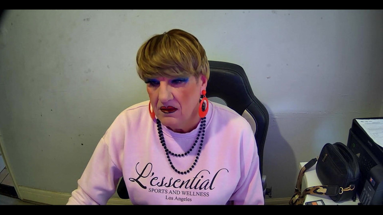 Mature Tina TV: Enjoying Time