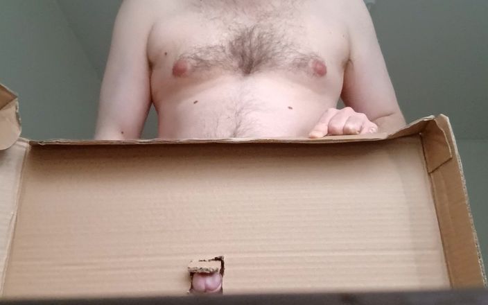 Ed Eden: Gloryhole, filmare de acasă
