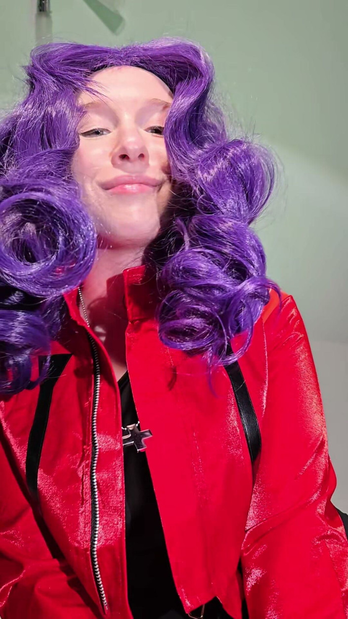 Alice Klay: Katsuragi Misato让我清理她的阴户、菊花和鞋子（evangelion 角色扮演）