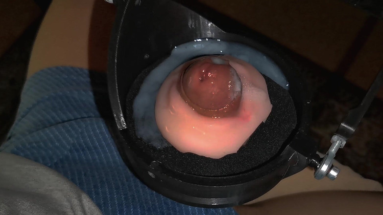 SEXY_GUYBEST: Uma enorme porção de esperma explode como uma fonte quente!