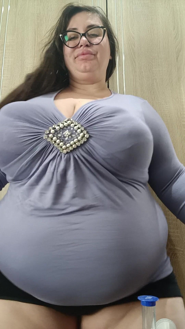 Amazing Jiggling (Nina Doll) Amazing Jiggling (Nina Doll)