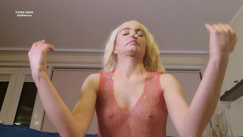 Faith Eros: La ragazza si è persa nel tempo