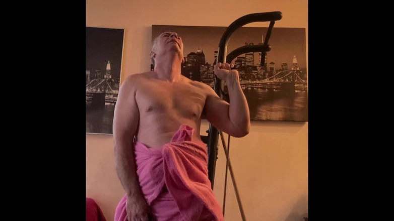 Alex Igogo: Film64222443