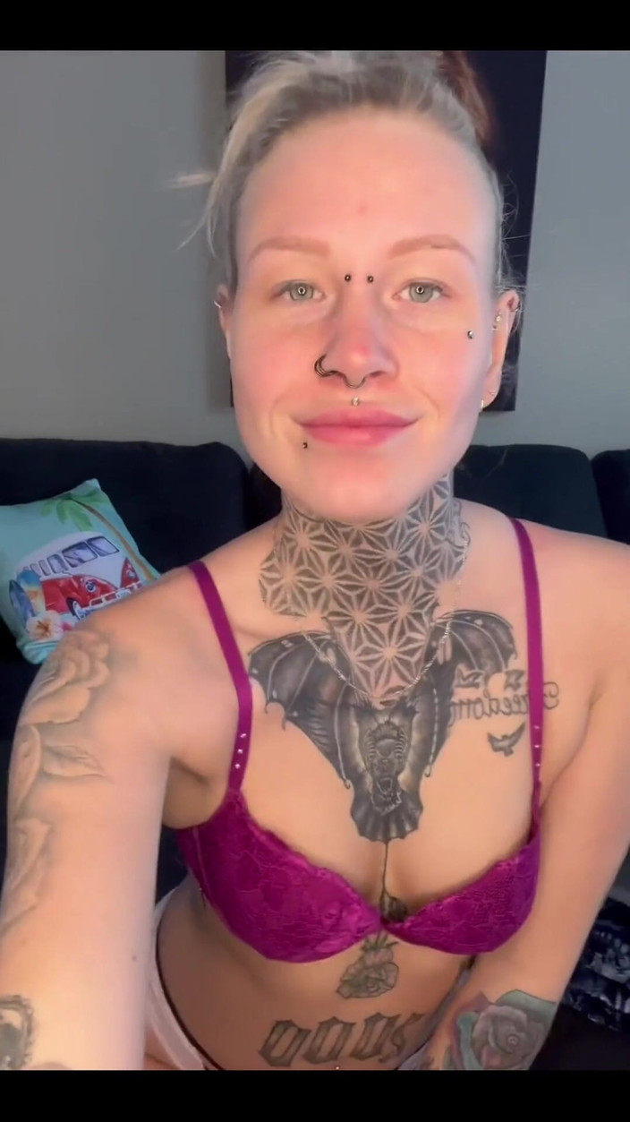 Melina: Oupsiii, Little tanner कि मैं हूँ