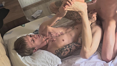 Ethan Lestray: セックスでイったかわいいツインクたちの集まり