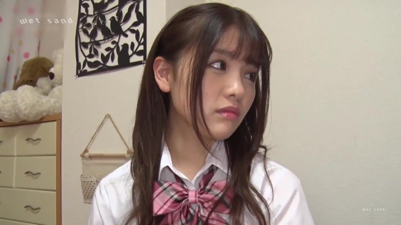 JAV Cosplay: La troietta asiatica fa un pompino 4