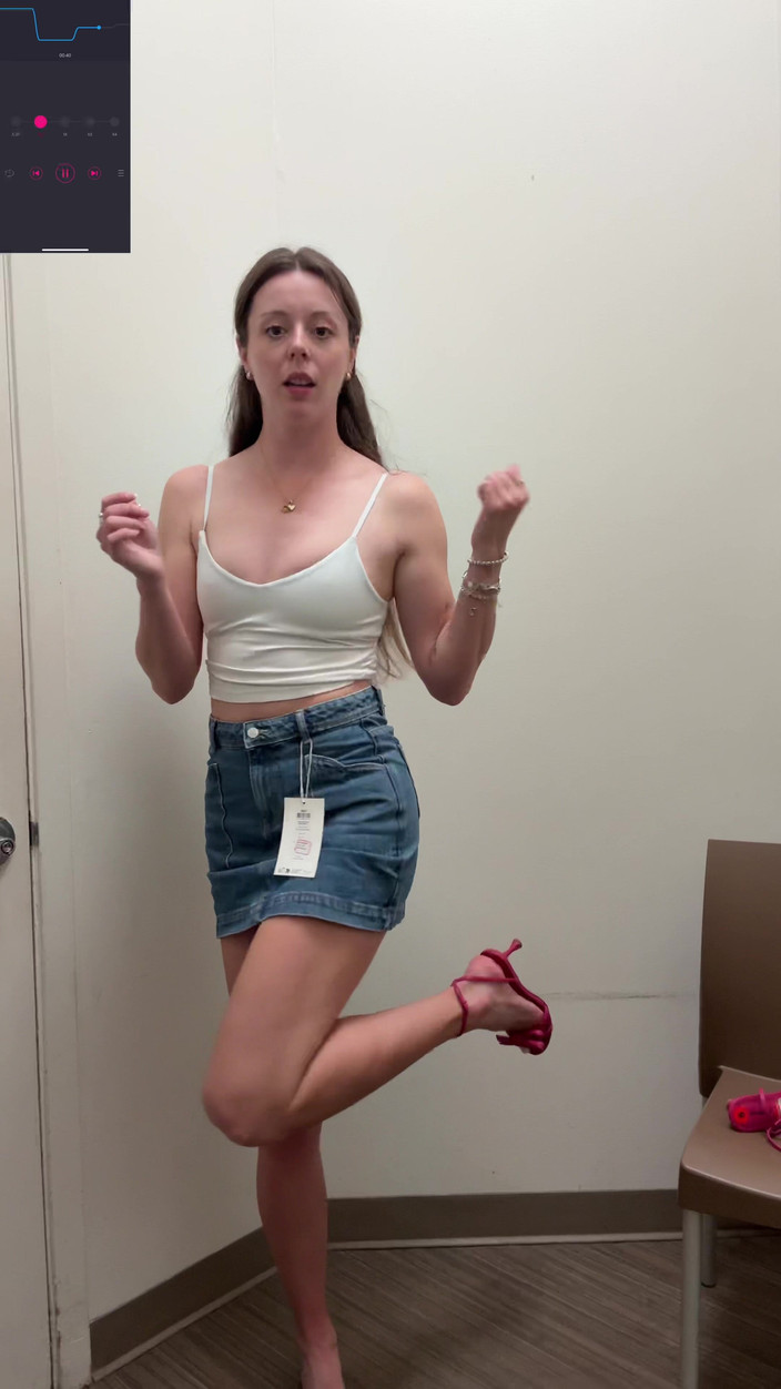 Nadia Foxx: Ich hoffe, dass niemand mich hört!