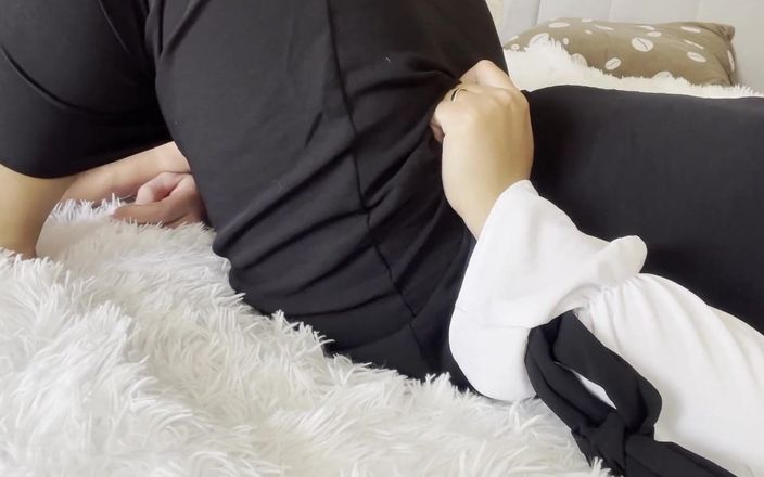 Lux Eva: Sappige cunnilingus close-up