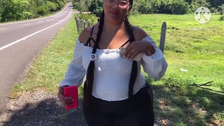 Lexly_16: Extraño me folla a cambio
