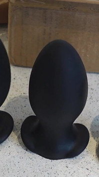 Unboxing butt plug anal baru