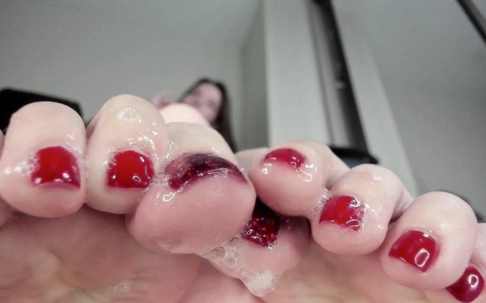 Feet lady: Dick &amp;sexy červené prsty