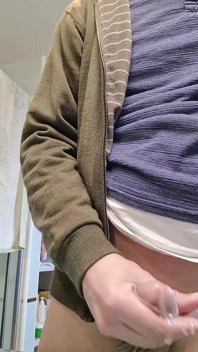 Trying to Get Hard on a Cold Winter's Day Until I Eventually Succeed and Cum