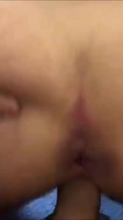 Montse Swinger: Amatérský sex s mým sexem kamarádem