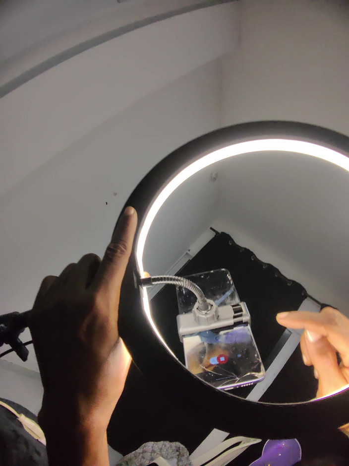 PABLO N3GROBAR: Gözler beni sikiyor. Bts Tinkerbell emiyor