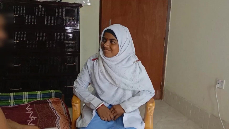 Sabina244: Completo parte final da temporada bangladeshi estudante Reparoy artilheiro com...