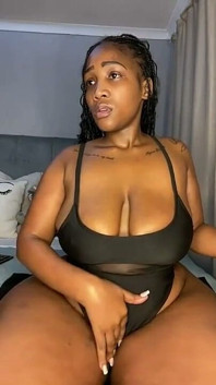Fat Ass BBW Striptease & Pussyplay