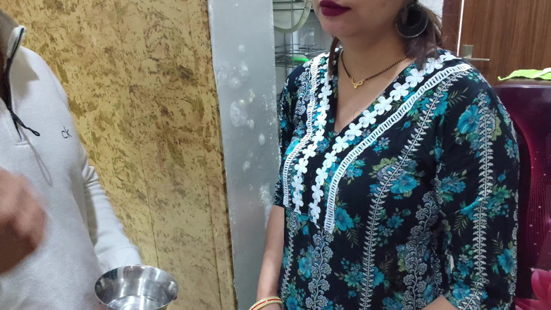 Hornycouple149: Left the Neighbor's Bhabhi with Big Breasts on the Pretext...