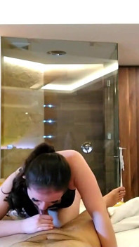 The Biggest Squirt Ever... I Made Her Cum on the First Date