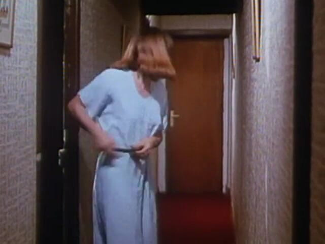 Java Consulting: Scena 4: "secrétaire Sans Culotte" (1979) - Classico XXX Clip