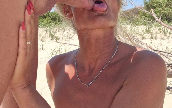 Gigi and David: Nudista playa stripchat show de sexo gigindave travesti novia encuentro...