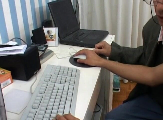 Bareback TV: Office break on a big cock