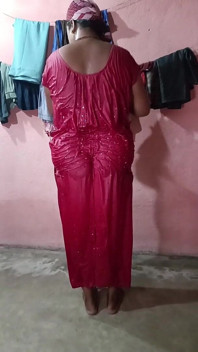 Sari caindo depois do banho - sfw 2