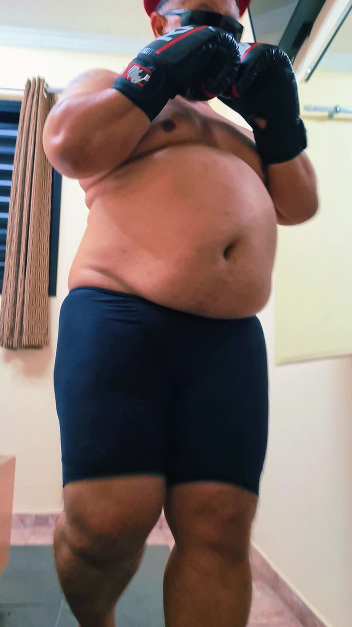 Punchbagplz: (pov) 캡틴 지배자 Vs You (롤플레이 액션)