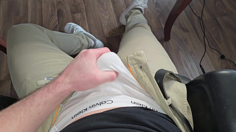 PhantomGentX: Pompa del college pov! Il patrigno muscoloso indurisce il suo...