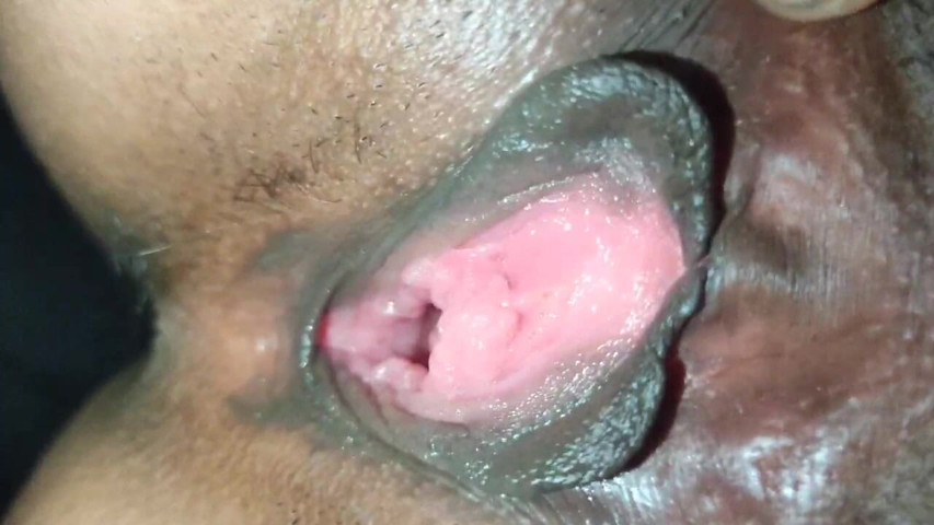 Started Spreading Girlfriend's Pussy and Releasing It (Afasana shorts)