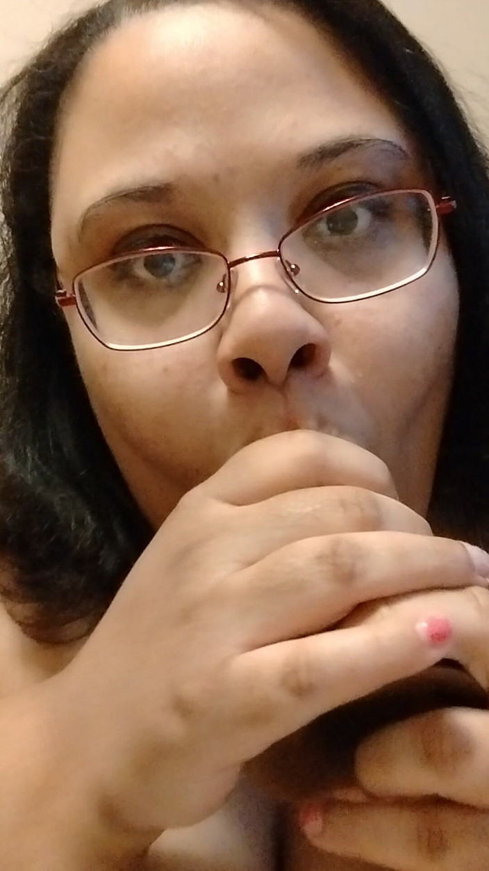 Jessica pigslut: あなたのチンコにとても飢えています!