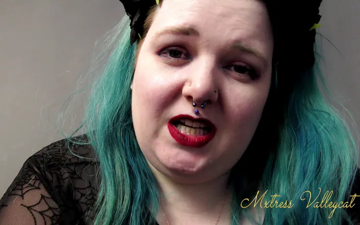 Mxtress Valleycat: Shrinking you down for my doll house