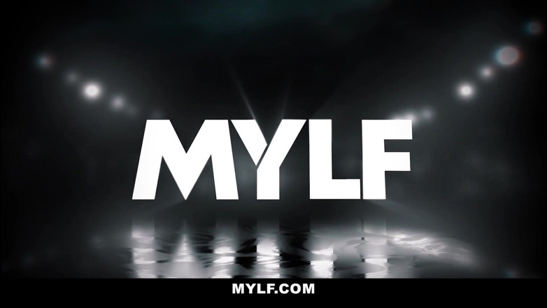 Mylf Official: Petit-déjeuner équilibré