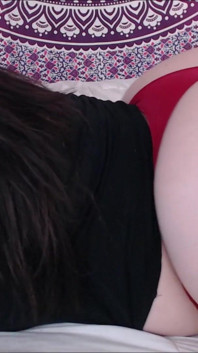 Booty Shaking BBW Czerwone stringi