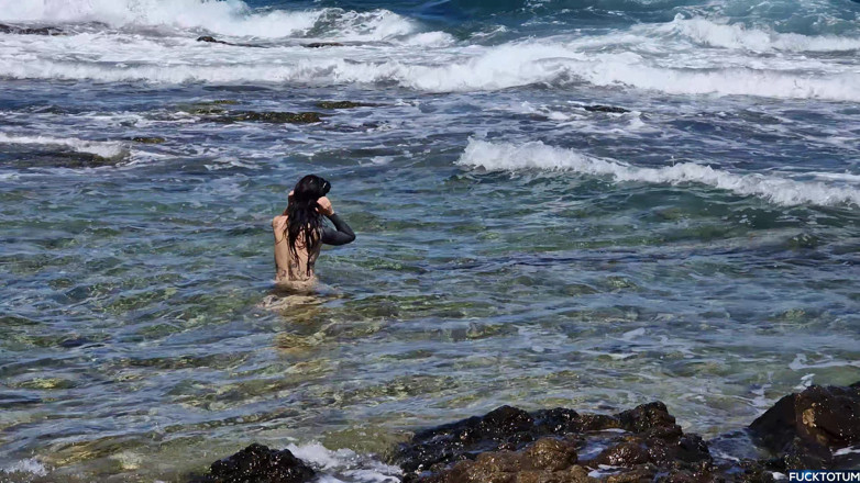 Fucktotum: Pipe en plein air au bord de la mer par...