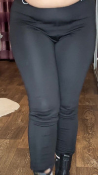 Beautiful Figure in Black Leggings XXX