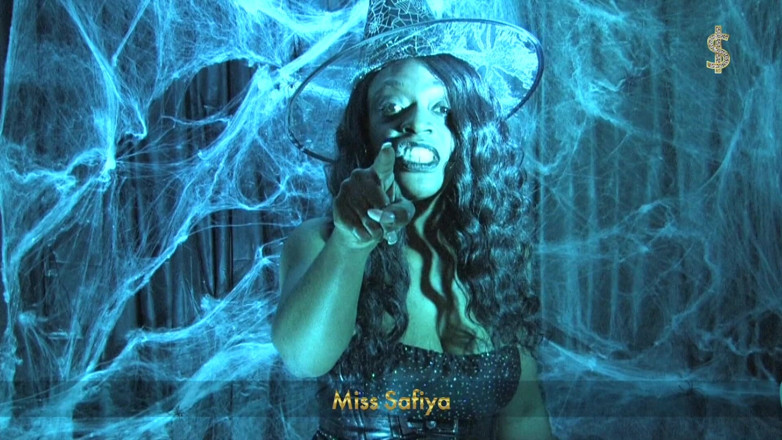 Miss-Safiya: Magic shrinking spell