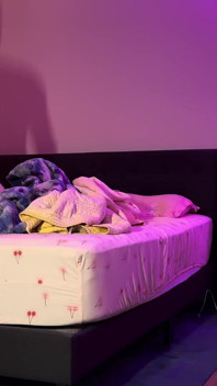 Báječný Jimmy šuká a stříká do děvky kitty ve párty místnosti