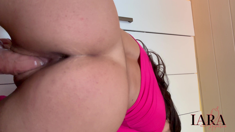 Iara Sanchez: Puta latina monta tu polla hasta que se corre