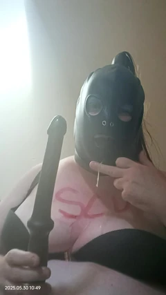 BBW TV Face Fucking Herself with a Dildo