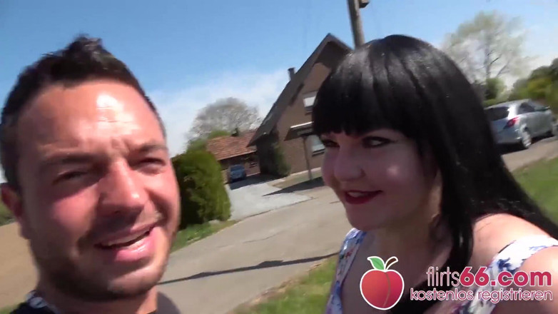 Dates66: Chubby chick Samantha Kiss gets pounded at a lake! (german)