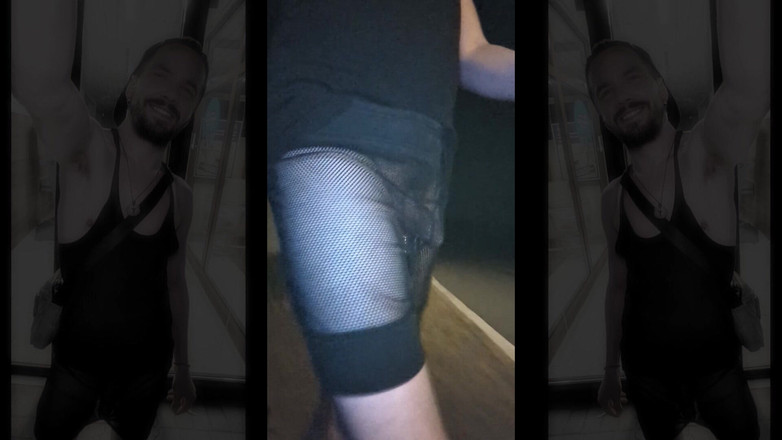 kinkygaynudist: Follia a Rete Di Mezzanotte (una Passeggiata D'estate per Perdere Il...