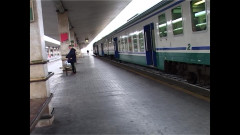 Fuck cumshot party: Blondýnka dostane stříkat plné mužů armádou mužů - neuvěřitelné!