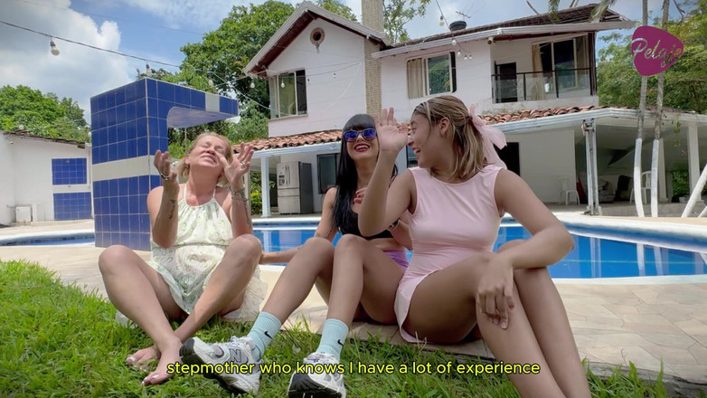 Pelaje mix: 우리의 계모는 백만 달러에 대한 시오후키 대회에서 우승하는 방법을 우리에게 가르친다.