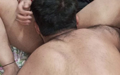 UnluckyDoll: 彼女が楽しんだサナのマンコをしゃぶる