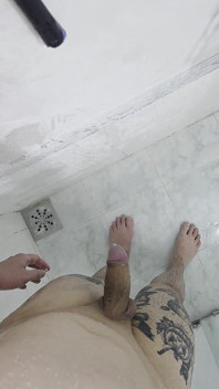 Shower Boyz Naked Boyz