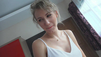 Angel The Dreamgirl: Blonde babe give a nice blowjob and a fuck