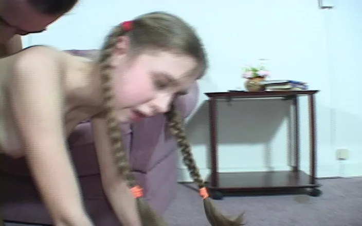Nikky Thorne's Amateur Teen Casting: Nikky Thorne Teen Casting Video - Bic_133